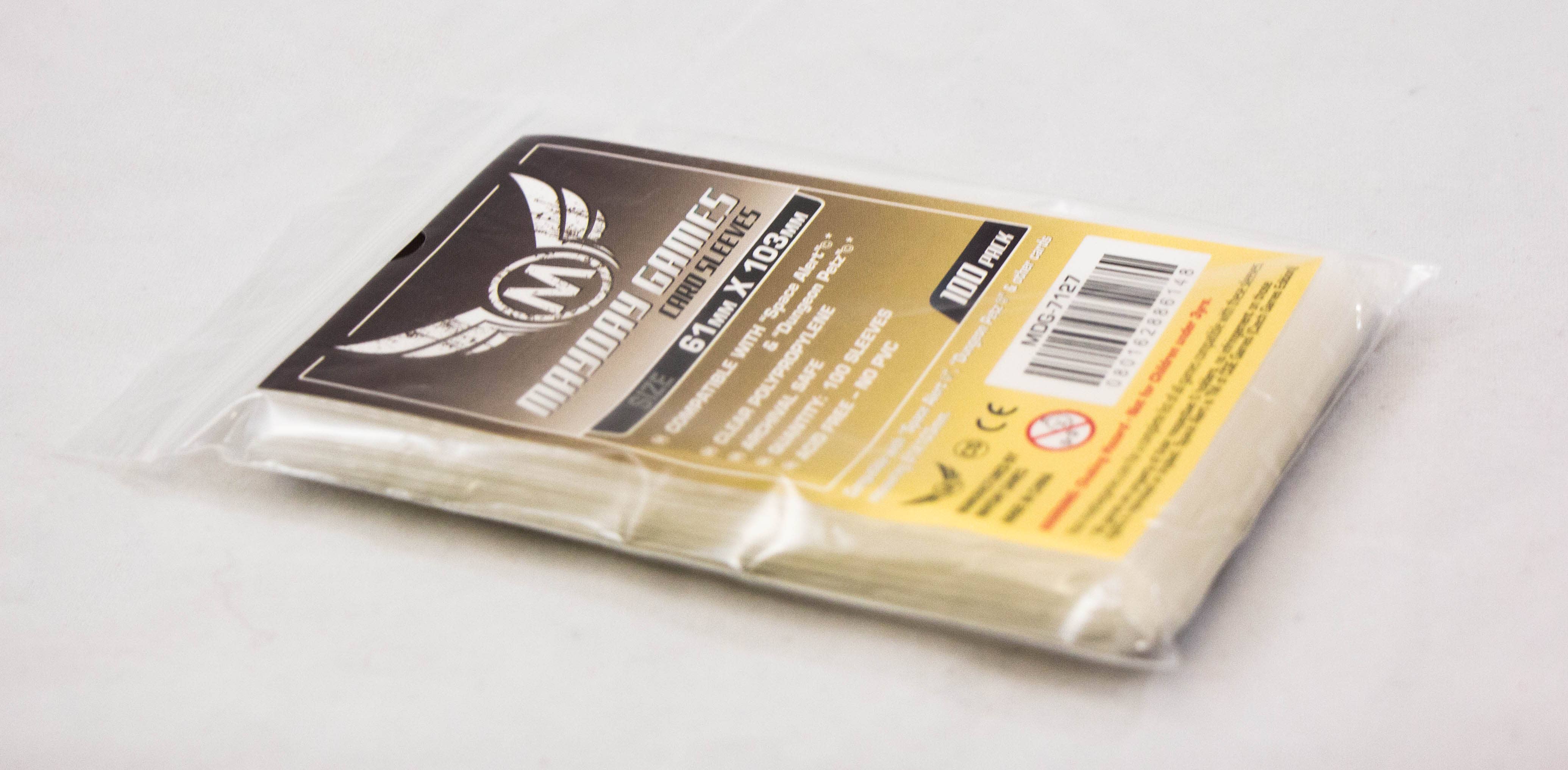 Mayday Games - Wholesale Card Game - Magnum Space Card Sleeve 61 X 103 MM Space Alert1