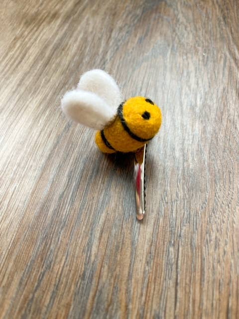 Made With Magic - Wholesale Haarclip - Kinderen - Bumble Bee haarclip met vilten1