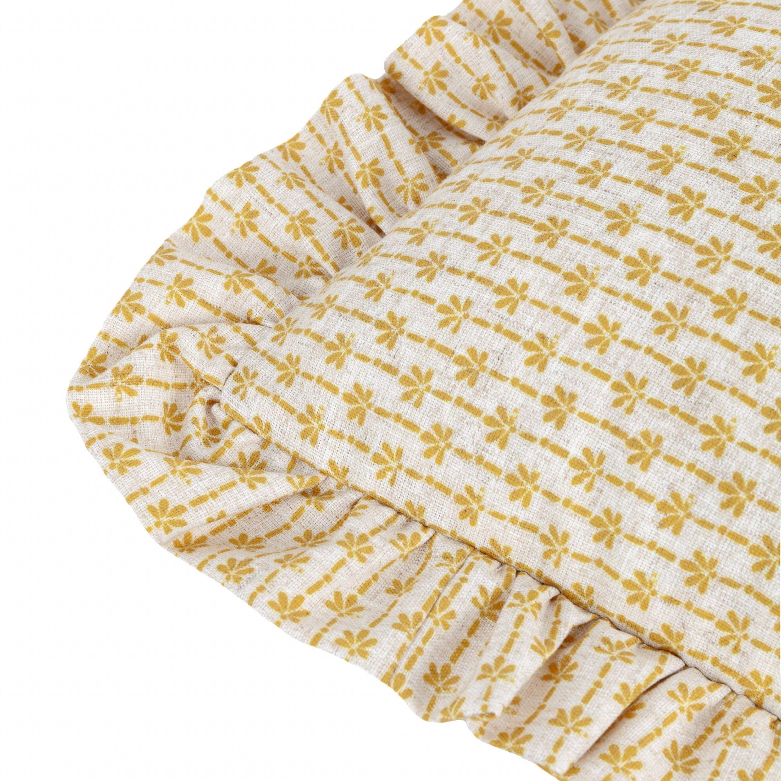 LEINEN/OCKER Panni Block Strukturierte Rüschenkissen LEINEN/OCKER für den Großhandel auf Faire4