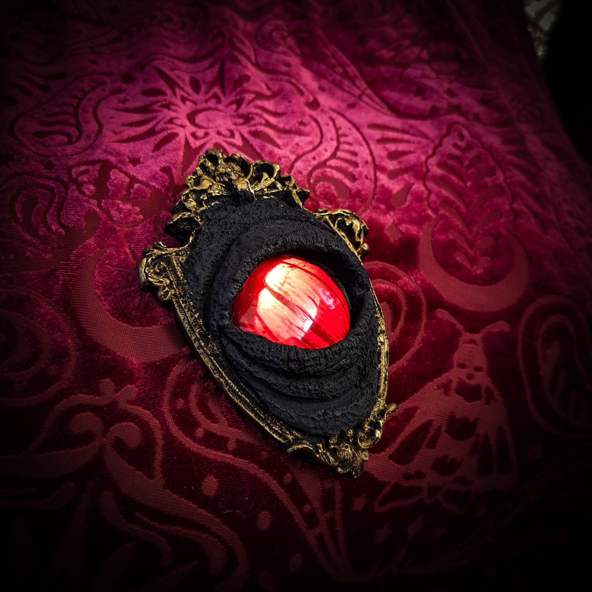 Hell Kitten RVA - Wholesale Wall Accent - Red Scrying Eye mini wall art w/ Gold Frame1