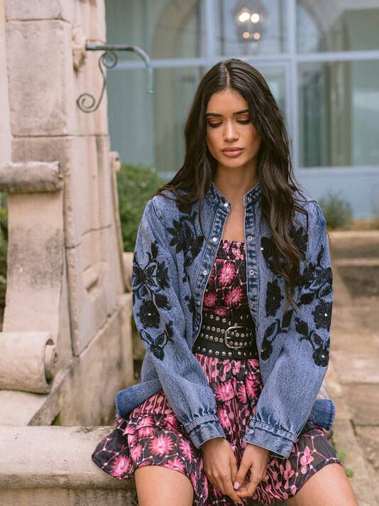 FLORAL COSMOS DENIM SKJORTEJAKKE for engroshandel hos Piti Cuiti