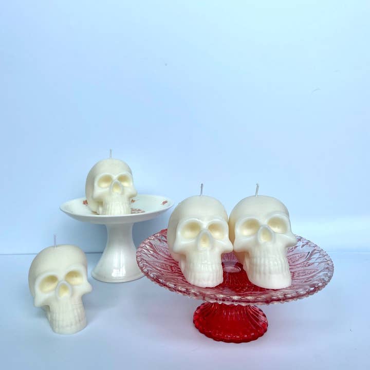 Kendall's Kandles - Wholesale Novelty Candle - Skull Candle1