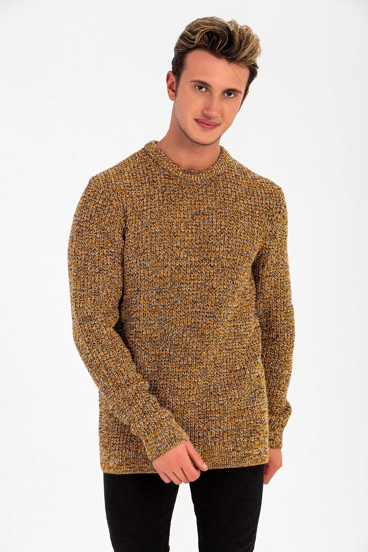 TUEBA TRENDNIT US Inc. – Großhandel Strickpullover – Herren – POPCORN-STRICKPULLOVER FÜR HERREN2