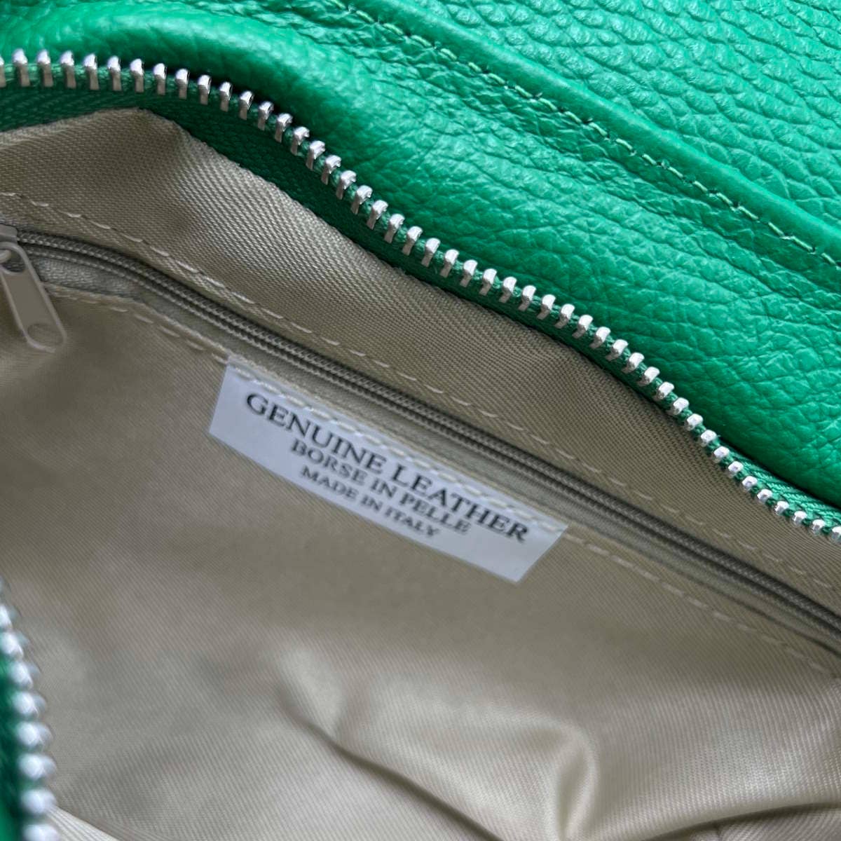 Suie Valentini srl - Wholesale Shoulder Bag - Women's - Genuine leather shoulder bag, Made in Italy, art. 11243617