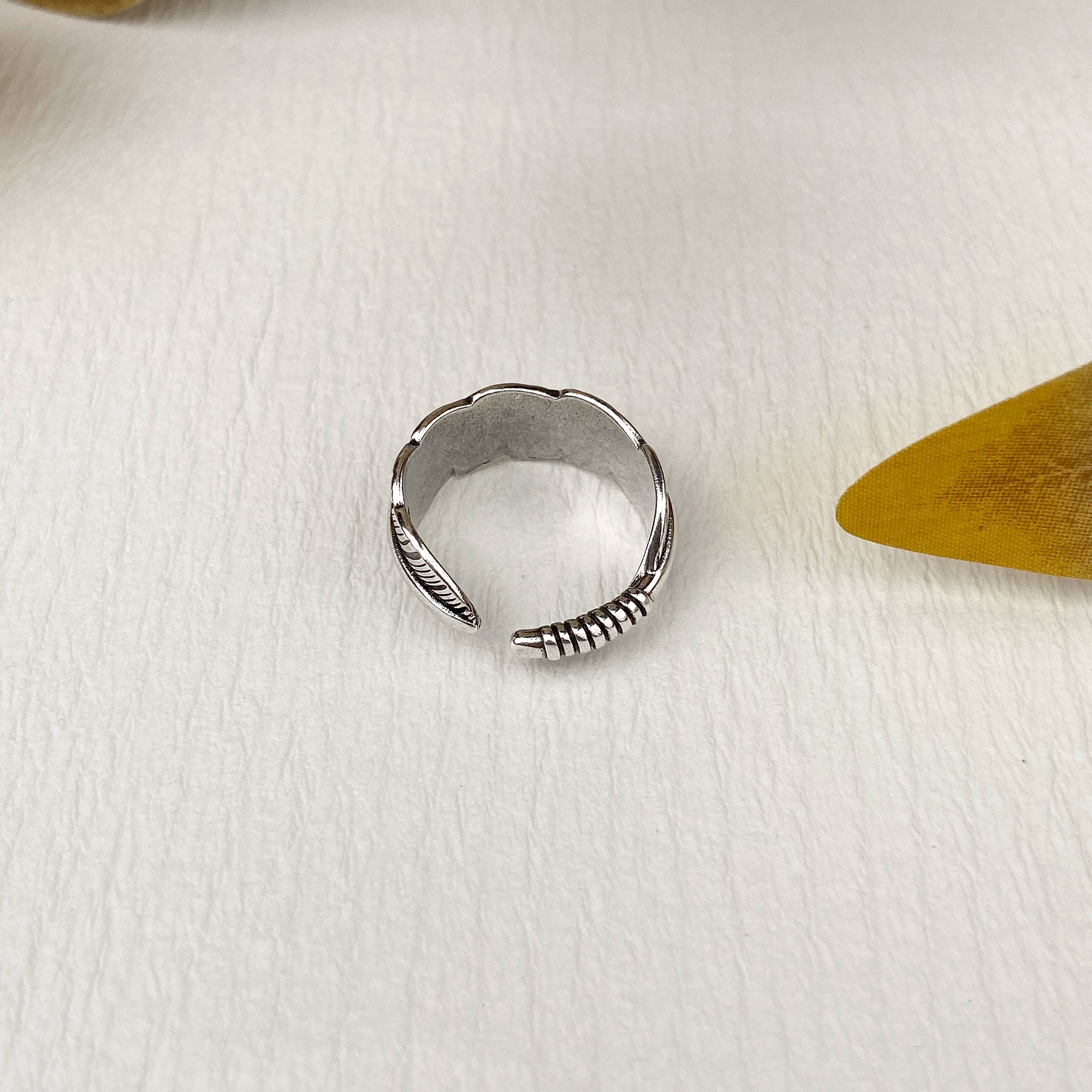 mildstyles – wholesale Band/stacked ring – Adjustable Feather Ring Women Men3