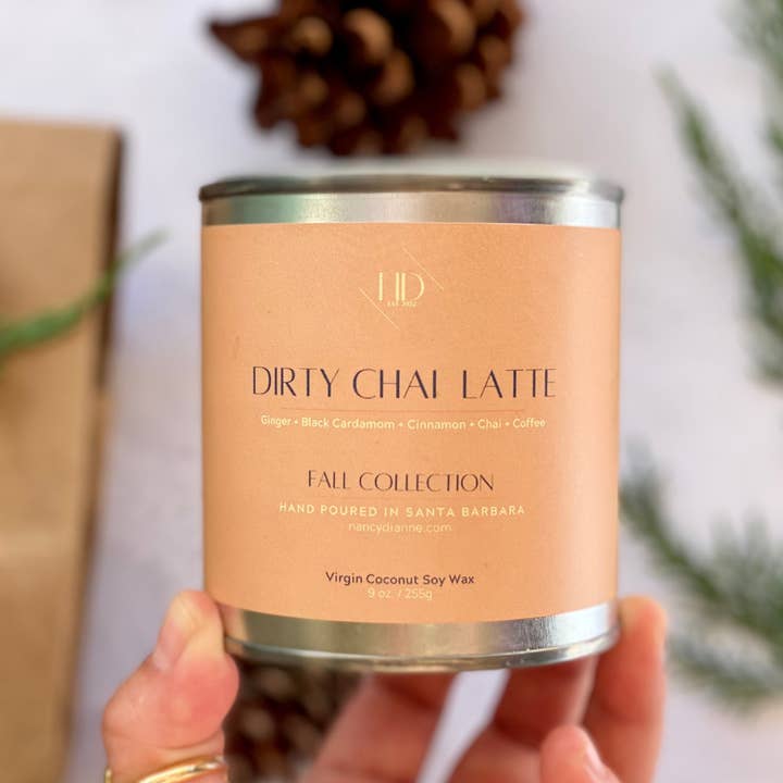 Nancy Dianne – Engroshandel Rejsestearinlys – Dirty Chai Latte 9 oz