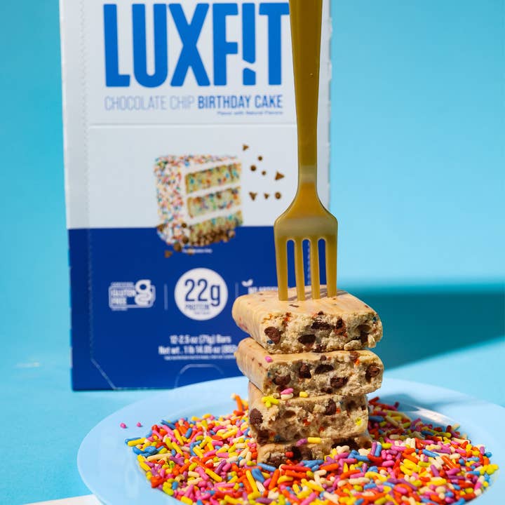 Chocolate Chip Birthday Cake for wholesale by LUXFIT