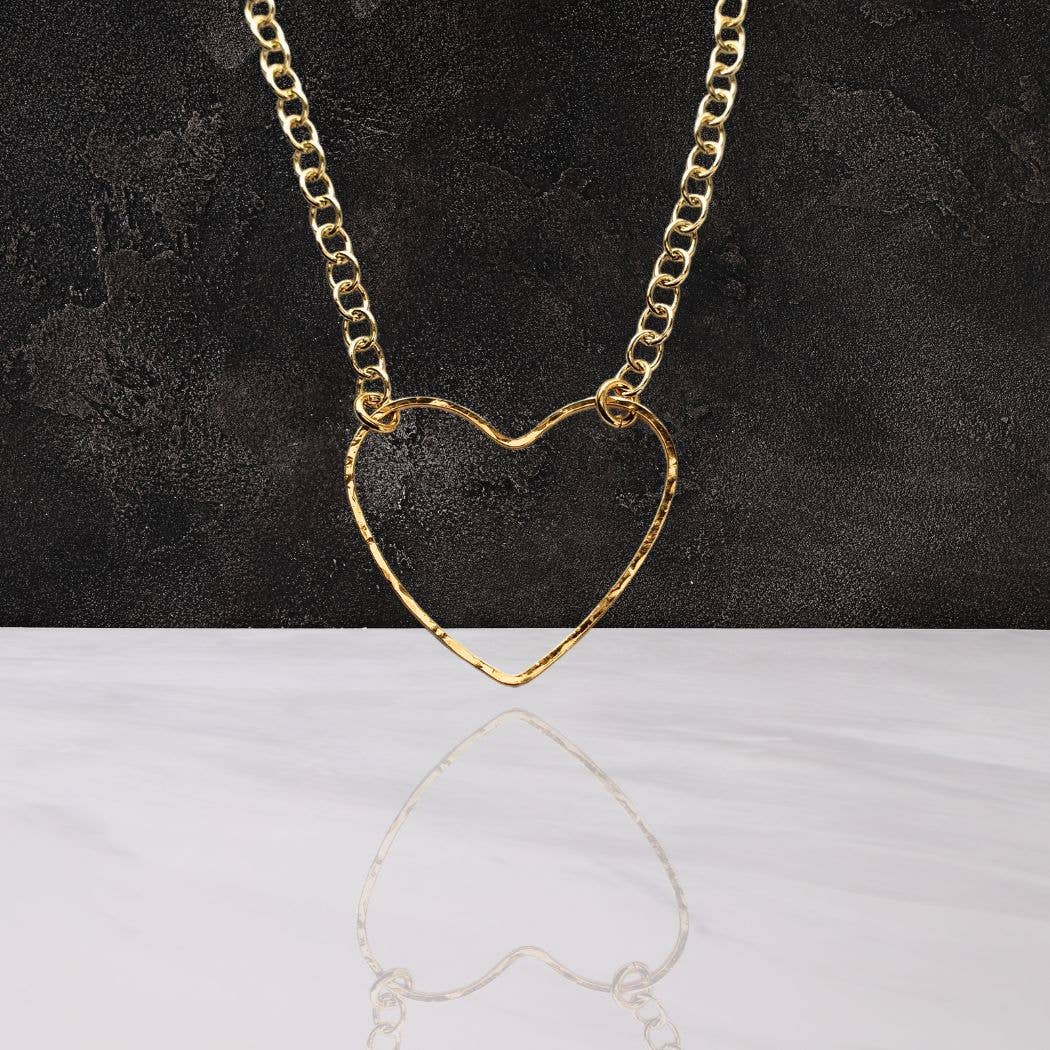 Dreamers of Dreams - Wholesale Pendant/Charm Necklace - Medium Gold Hammered Heart Necklace2