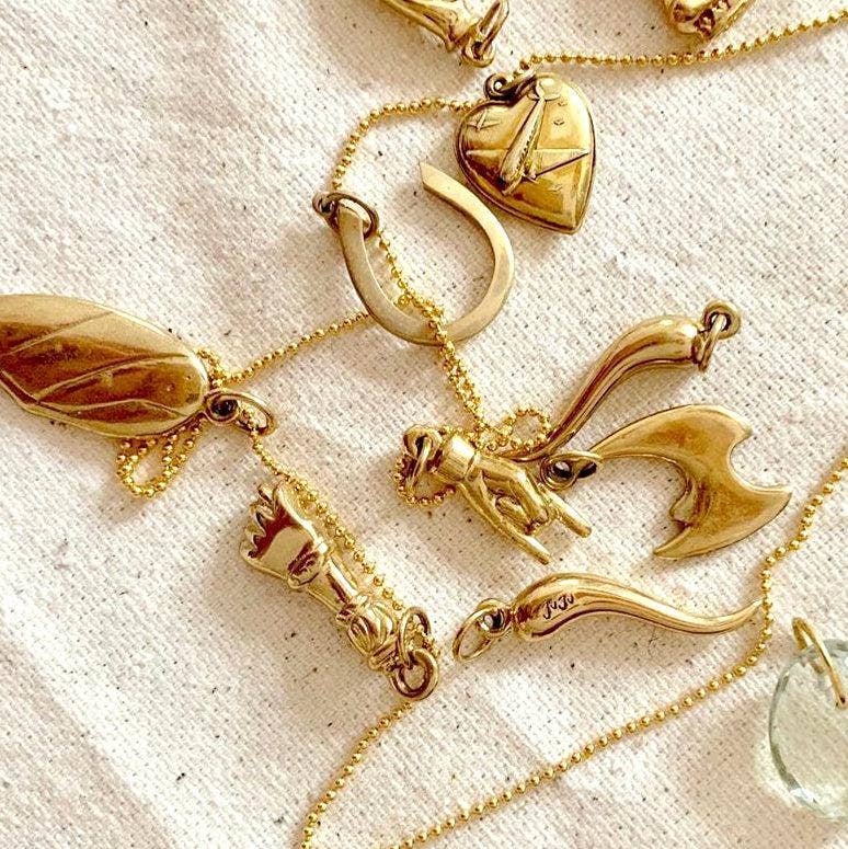 Juju Supply Co. - Wholesale Individual Charm/Pendant - Protection Figa9