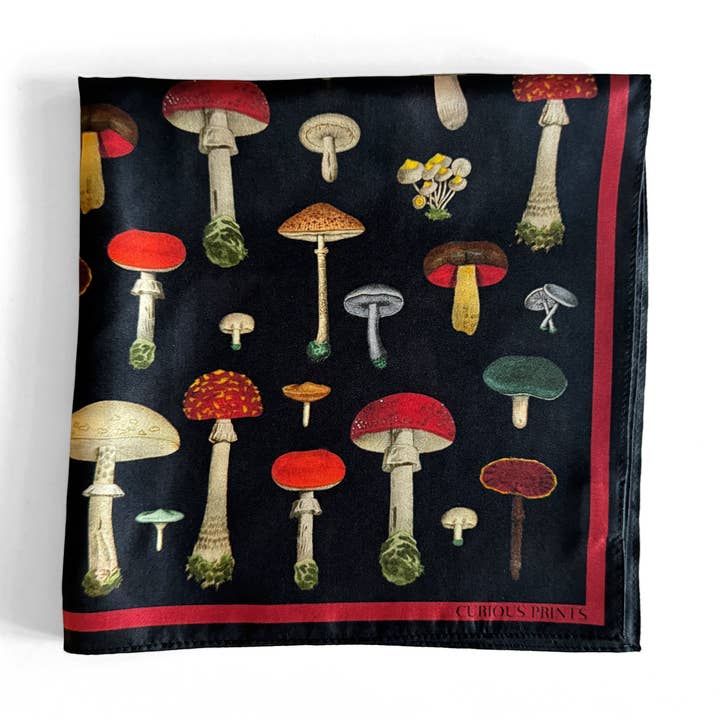 Sciarpa in seta 100% bandana vintage a forma di fungo nero 17x17 per la vendita all'ingrosso da parte di Curious Prints