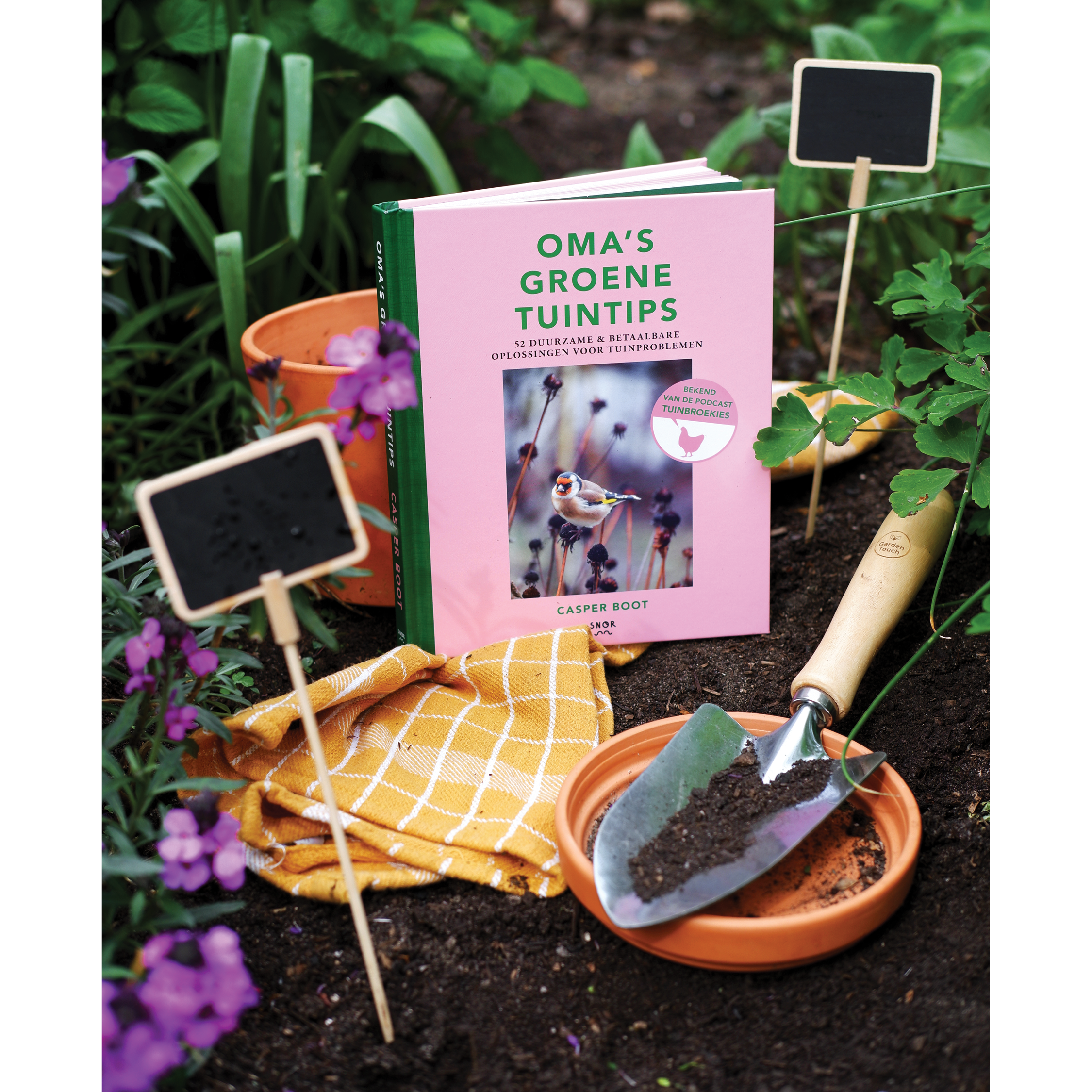 Uitgeverij Snor – wholesale Home and garden – Grandma's Green Gardening Tips1