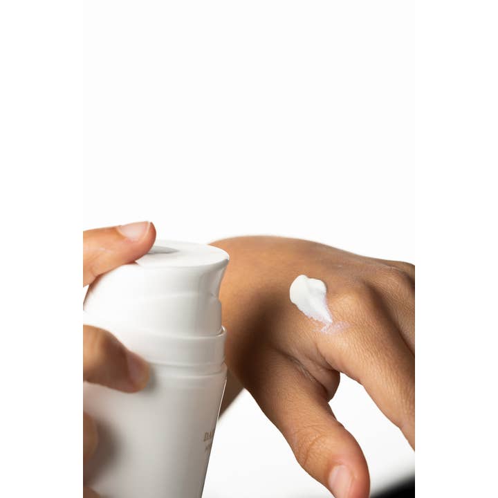 RoseKin Cosmetics - Vendita all'ingrosso Creme idratanti con protezione solare - Crema giorno idratante Daily Protection SPF 302