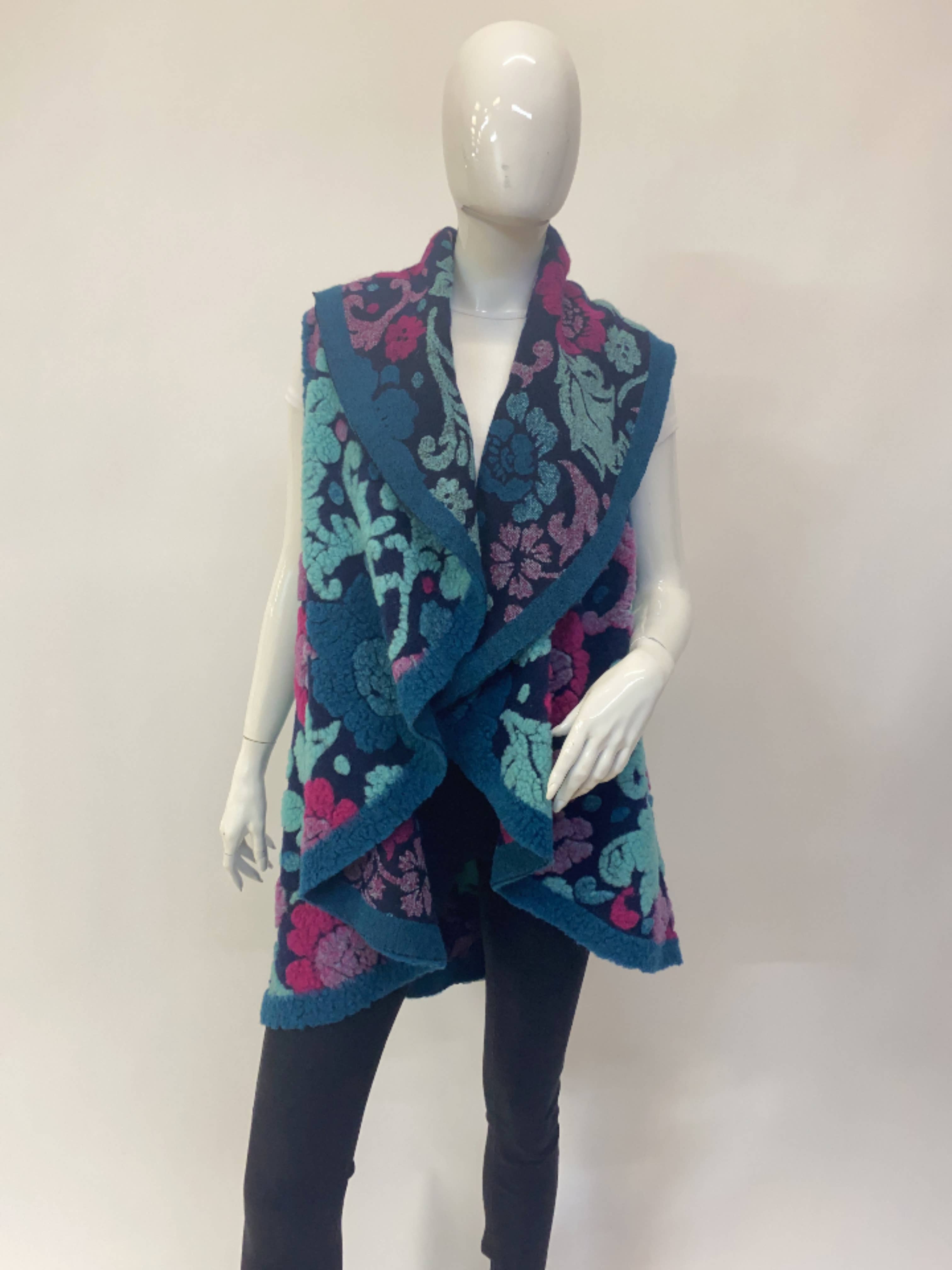 ORNELLA PARIS – wholesale Jacket – Women's – BLL-VK003 wool jacket

14