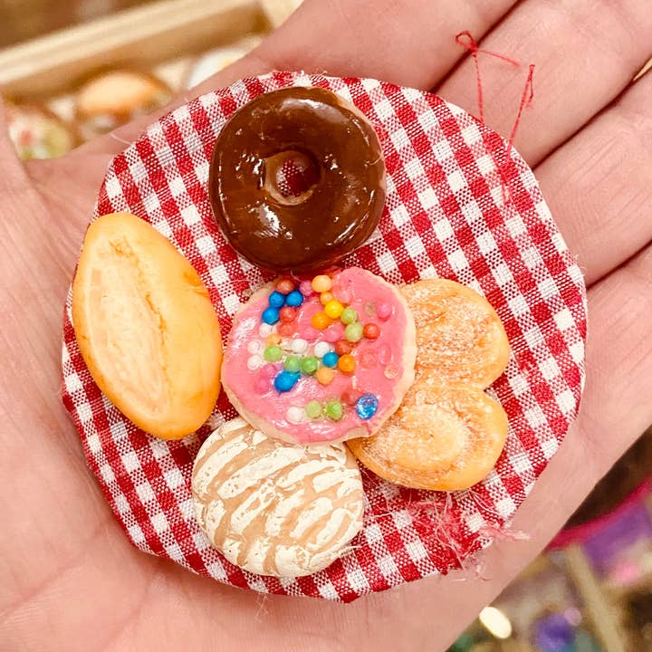 Cielito Lindo - Wholesale Serve Bowl - Mini Food Plates - Ofrenda Decorations for Day of the Dead Altar