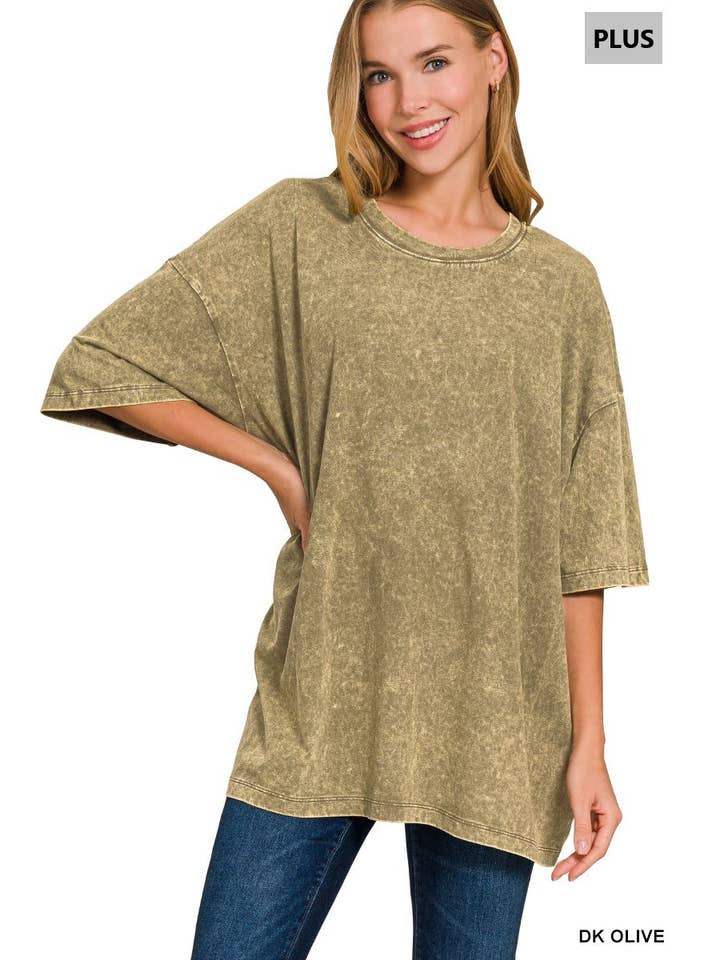 Vanilla Monkey - Wholesale Knit top – Women's - Plus Acid Wash Cotton Boyfriend Box Tee1