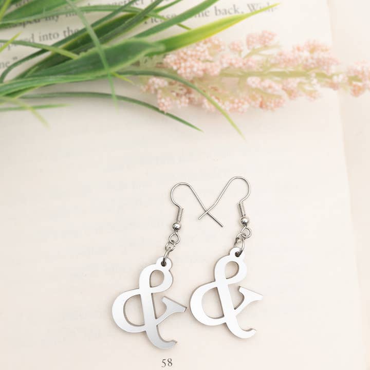 Pendientes Ampersand, pendientes con forma de símbolo, pendientes llamativos para venta al por mayor de HoneyGlow Designs