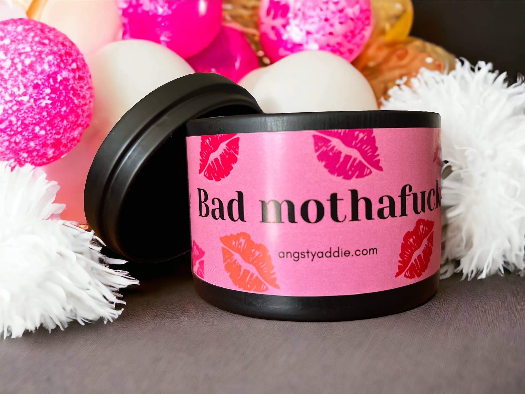 Angsty Addie - Vente Bougie en bocal - Bougie amusante pour maman pour la fête des mères, cadeau pour maman badass, 14 oz2