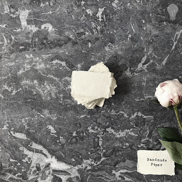 The Natural Paper Company - Vente Assortiments de papeterie/cartes - Papier fait main blanc | Papier chiffon de coton recyclé0