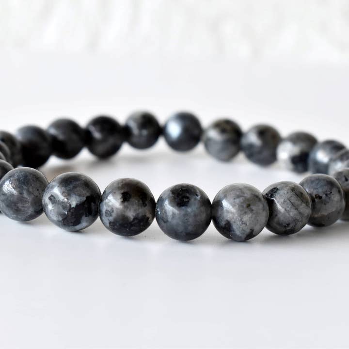Soothing Crystals - Vendita all'ingrosso Bracciale con perline - Braccialetto guarigione in labradorite nera | Bracciale di pietre preziose1