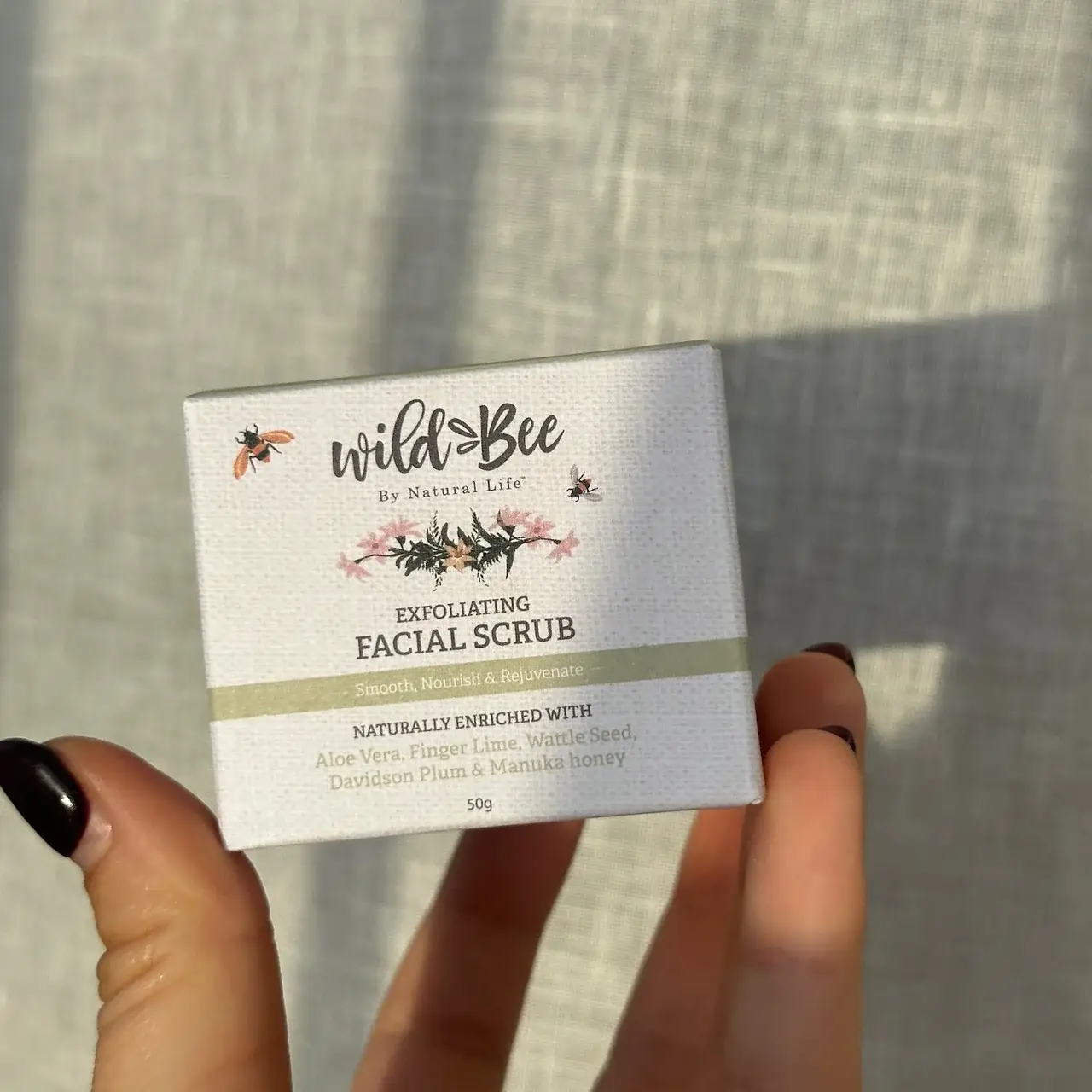 Wild Bee skincare - Wholesale Facial exfoliant/scrub - Exfoliating Facial Scrub4