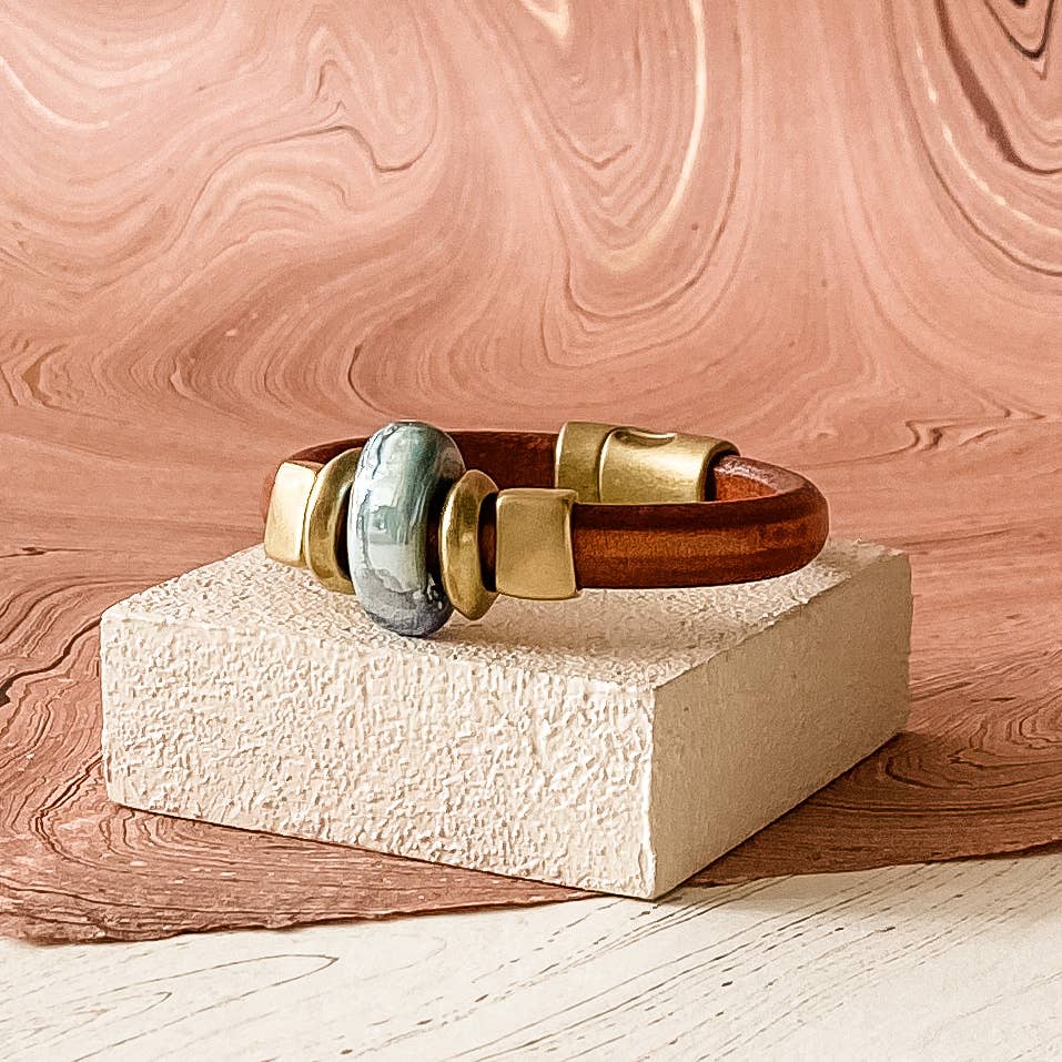 Diana Kauffman Designs – wholesale Beaded bracelet – Iguana Leather Bracelet4