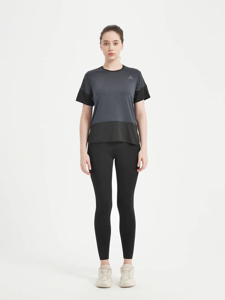 Maglietta da donna a manica corta con girocollo per la vendita all'ingrosso da parte di Neyo