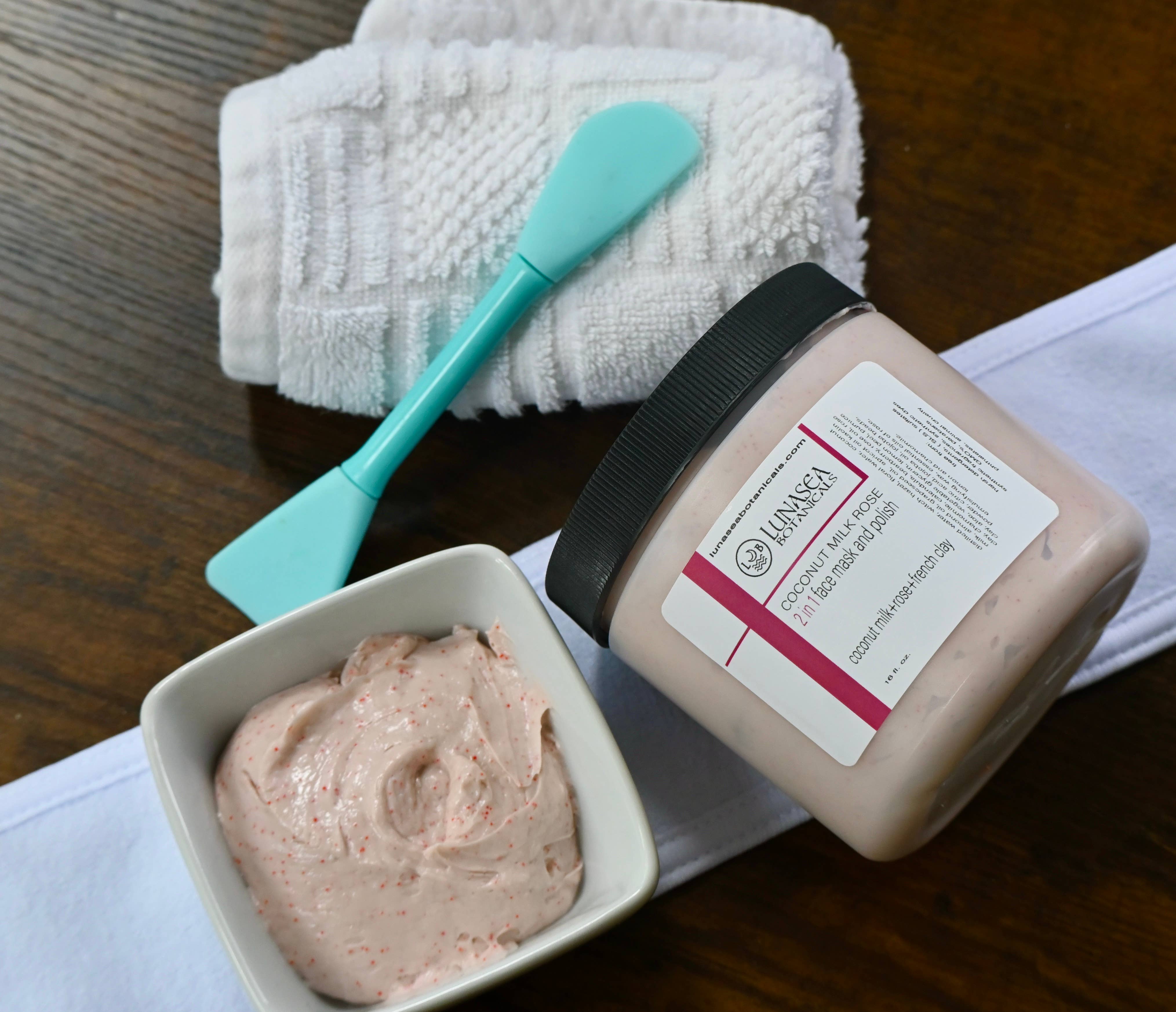 lunasea botanicals - Vendita all'ingrosso Maschera viso - Maschere e Scrub Viso 2-in-1 Backbar7