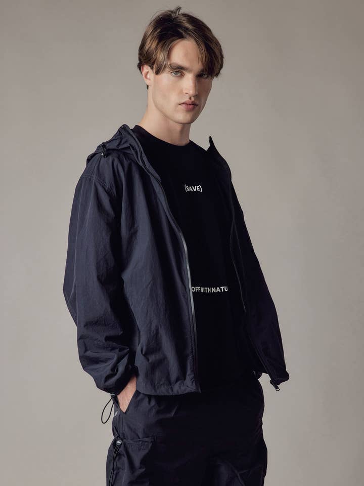 Pantaloncino Packable Cargo Unisex in Nylon per la vendita all'ingrosso da parte di OWN OFF WITH NATURE