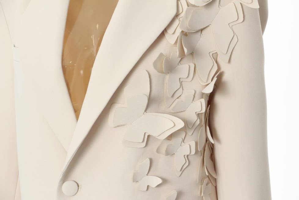 Färg som bilder BL42 Fjärilsapplikationskavaj med skulpterad detalj för wholesale på Faire6