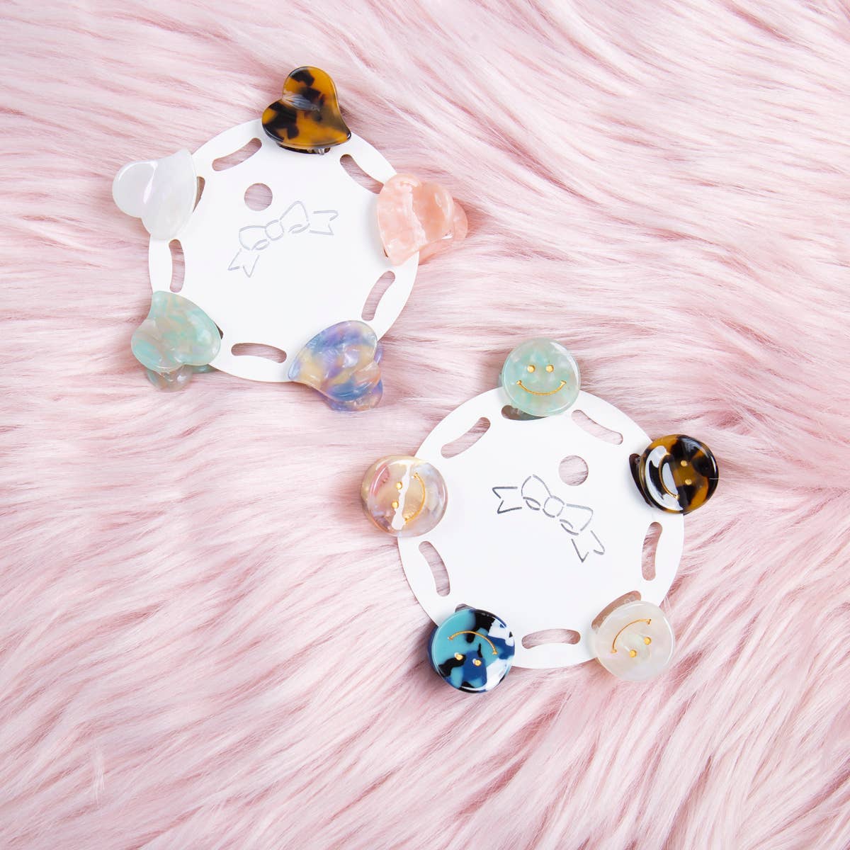 Loven x Mini Momo - Wholesale Hair Clip - Women's - Hair Claw Clip for Women and Girls - Cute Small Pin Smile1