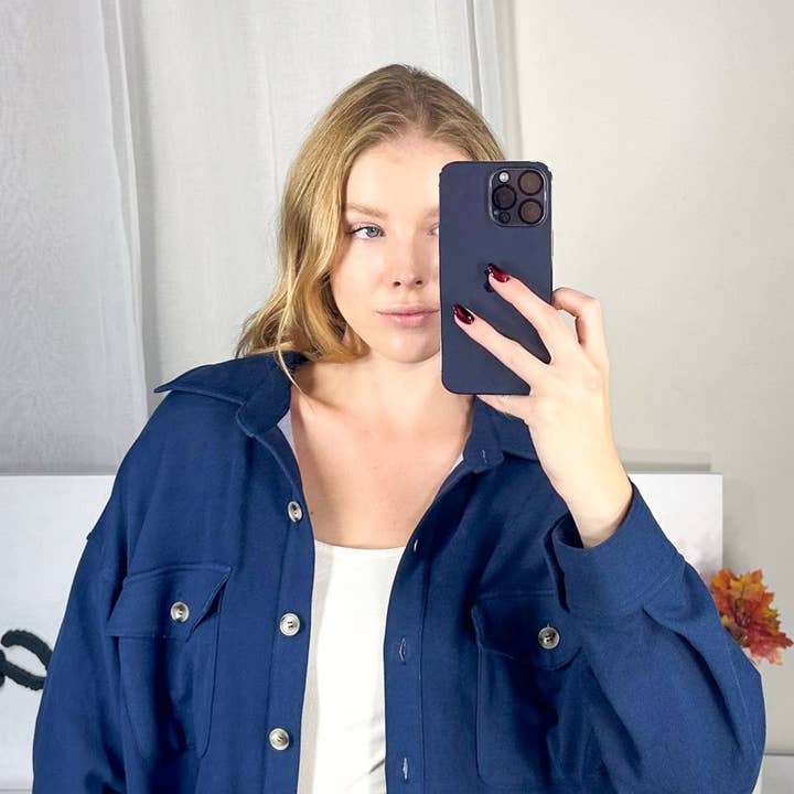 T10369 Långärmad solid stickad skjorta för wholesale av White Birch