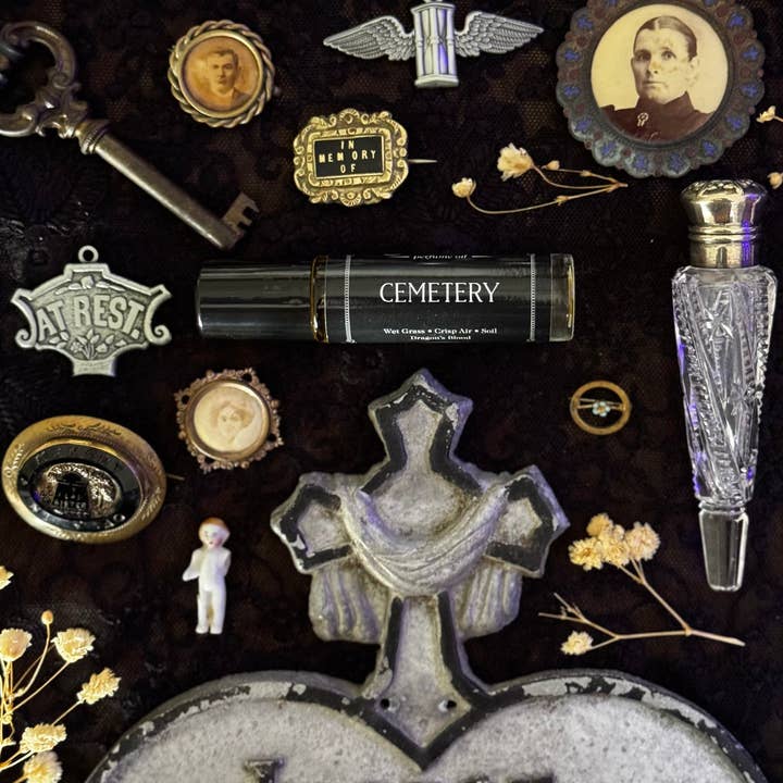 Seance - Wholesale Roll-on fragrance - Cemetery (dragon’s blood incense, earth)16