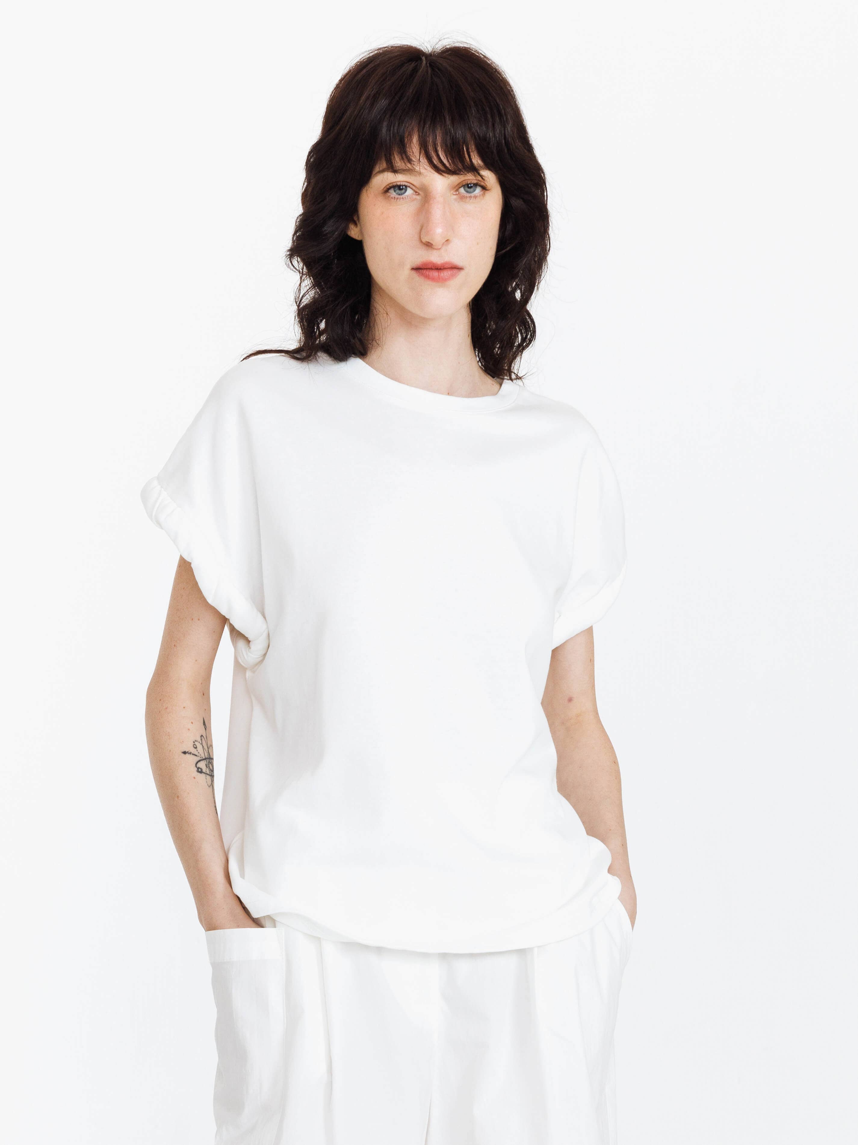 Weiss Weißes Freizeit-T-Shirt mit rundem Ausschnitt für den Großhandel auf Faire