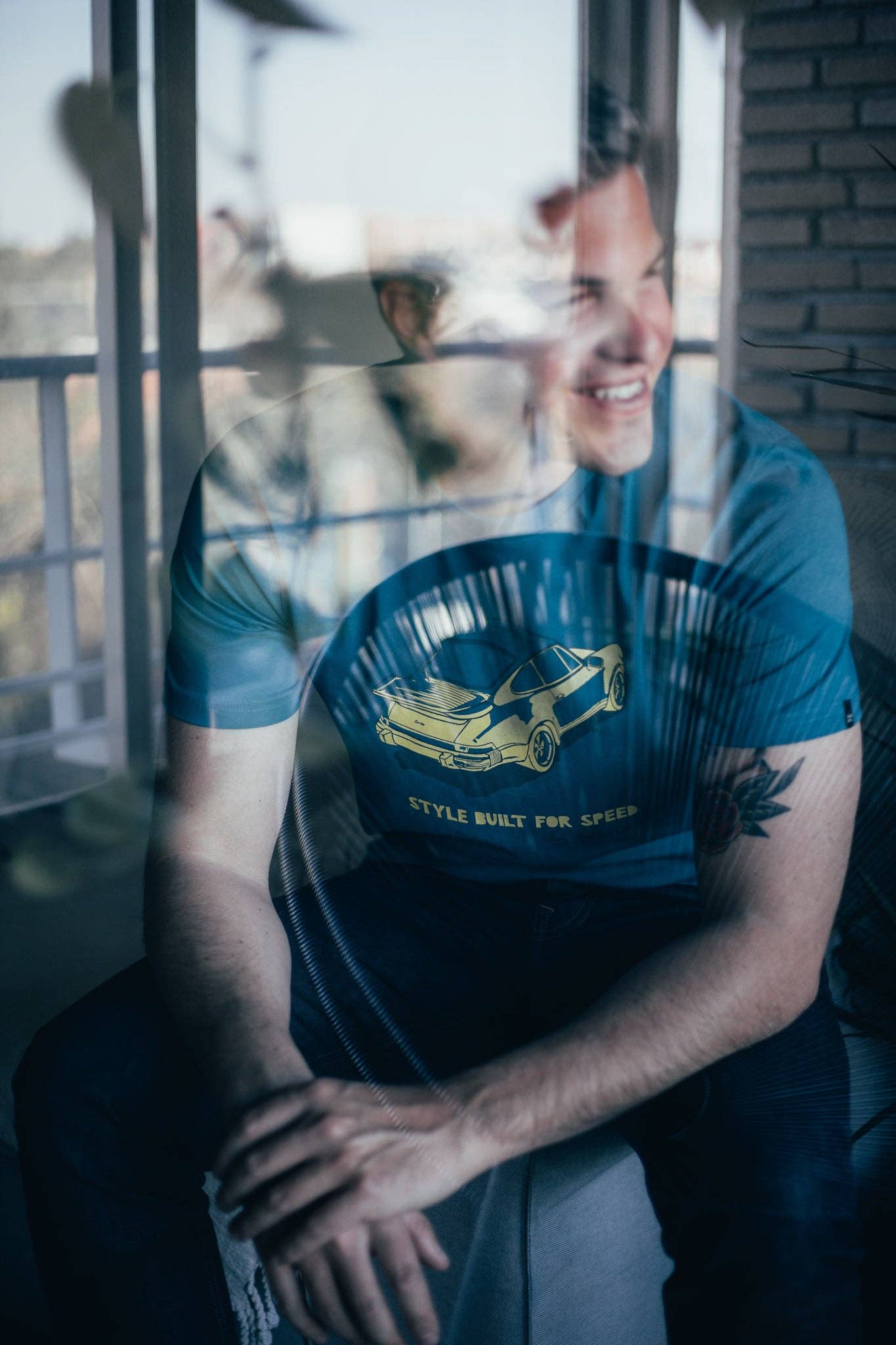 FIKANDCO – wholesale T-shirts med screentryck – Herr – T-shirt Style Built for Speed1