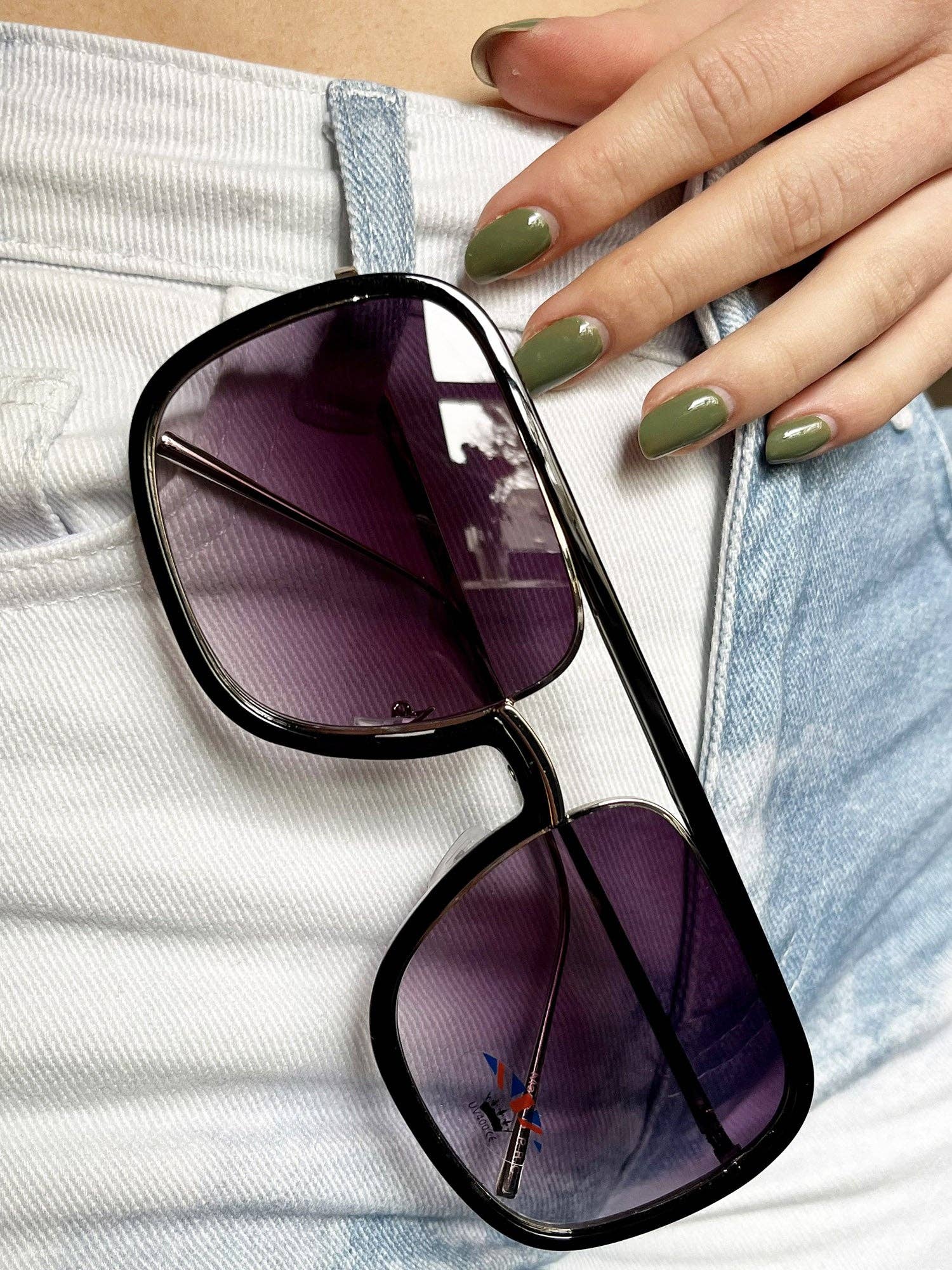 Urbiana – wholesale Sunglasses – Women's – Big Poppa Aviator Sunglasses5