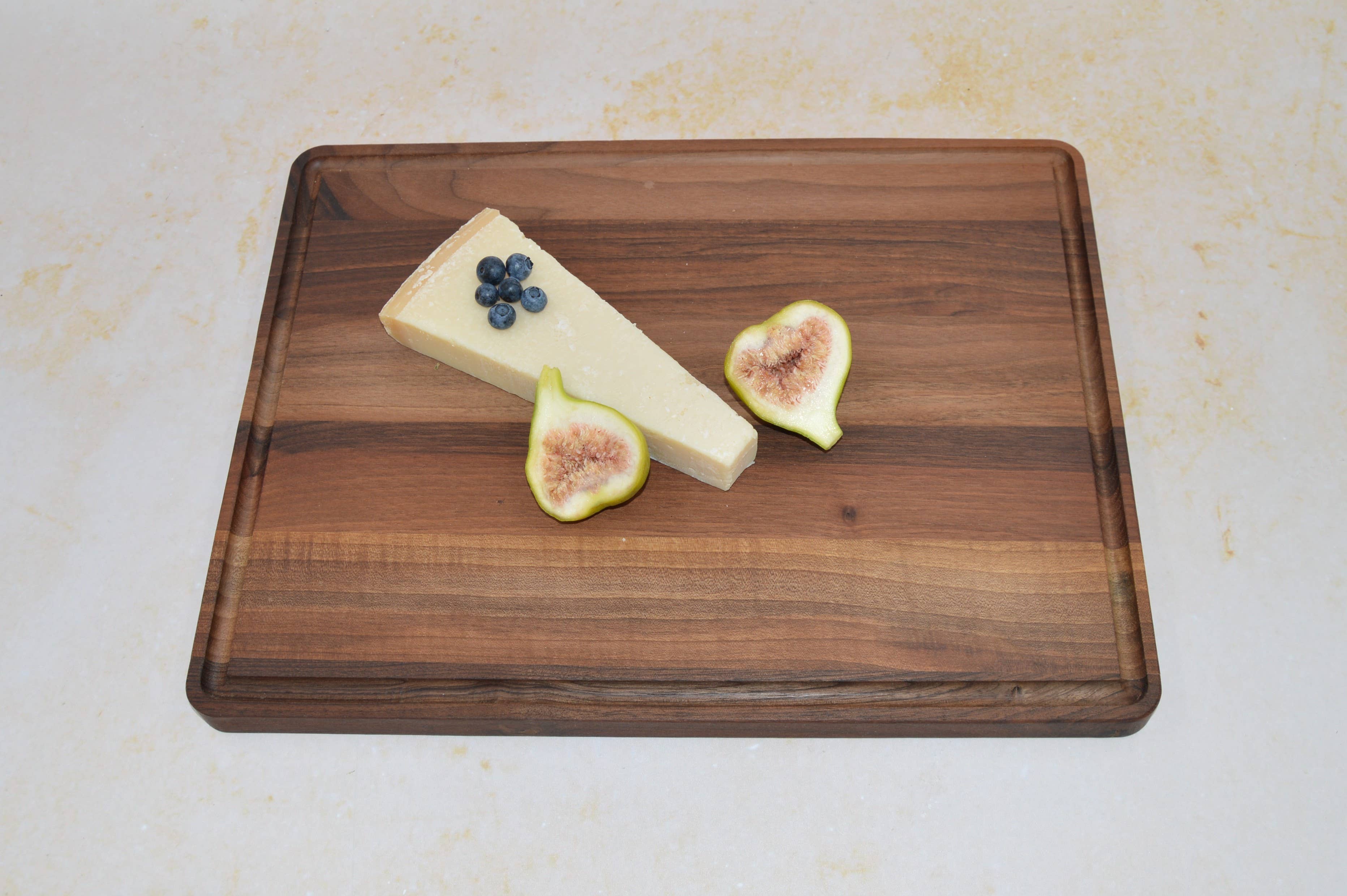 Breza PR Cedomir Vitkovac - Wholesale Cutting Board - Natural Walnut Serving & Cutting Board – 37x28 cm6