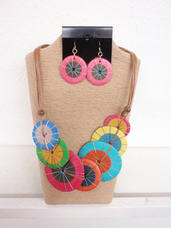 NATURAL CORD WITH ROUND WOOD MULTI BRIGHT NECKLACE SET 19812 for wholesale by International Duru's