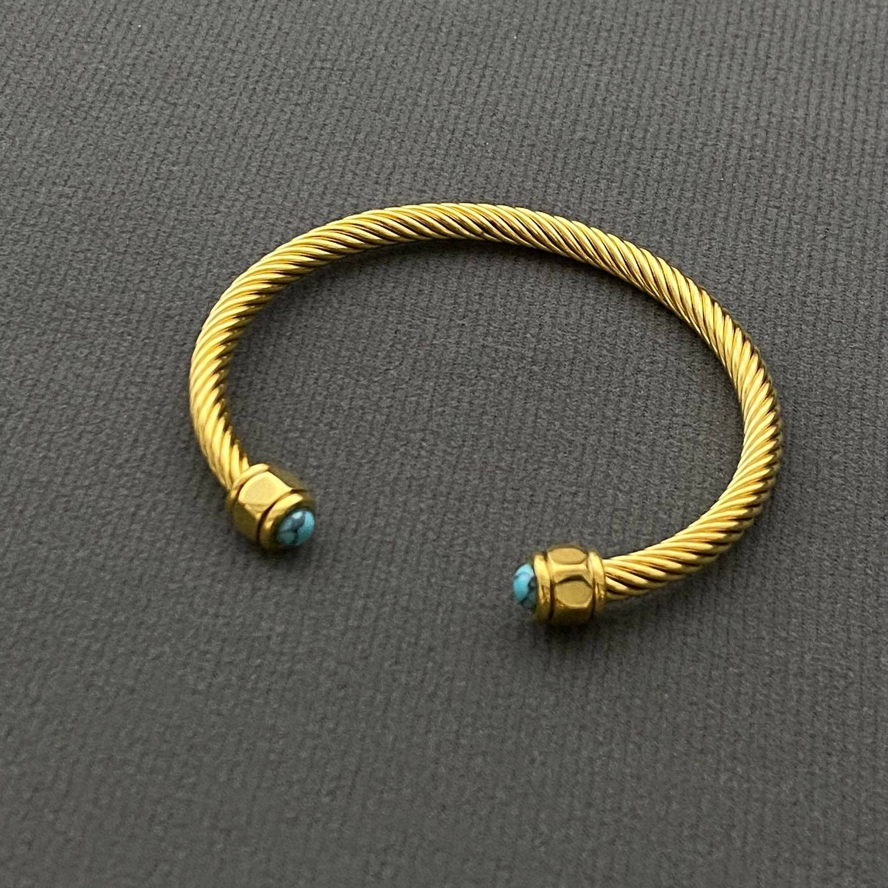 Mio Queena - Wholesale Cuff Bracelet - Inlaid Stone 18K Gold Plated Stainless Steel Spiral Cuff-FGS3