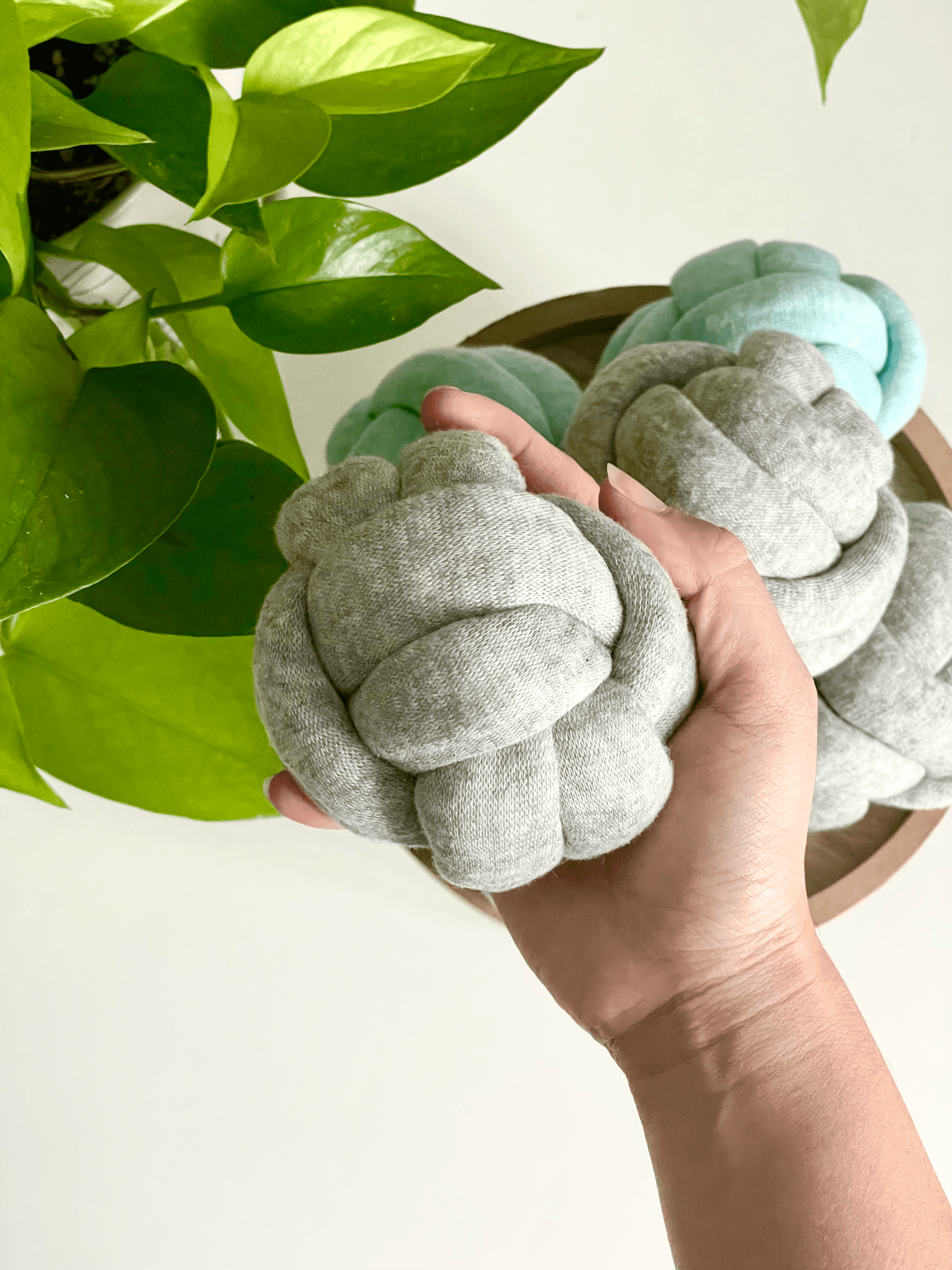 27 and Looming - Wholesale Stress Relief Ball/Dough - Stress Ball, Macrame, Woven, Fidget, Sensory, Squishy0