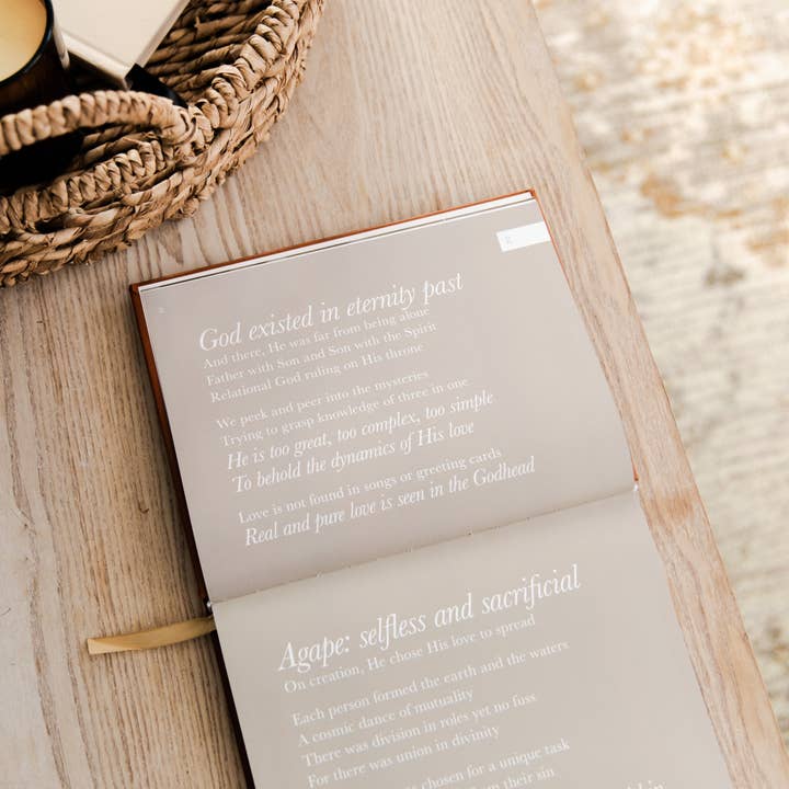 The Daily Grace Co - Wholesale Religion - The Heart of Christ | Lent Companion4