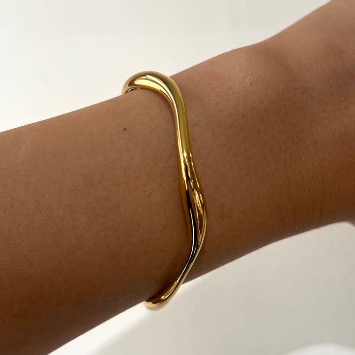Cassette Barcelona - Wholesale Bangle Bracelet - Primus Stainless Steel Bangle Bracelet