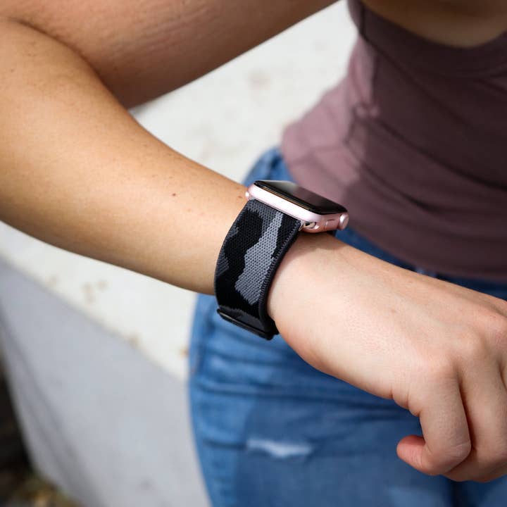 Grey Camouflage Adjustable Fabric Apple Watch Band for wholesale by Thomas and Lee Company