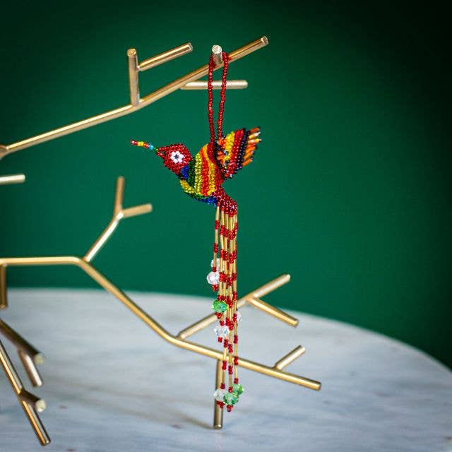 Lucia's Imports - Vendita all'ingrosso Decorazione - Grande ornamento con perline a forma di colibrì1