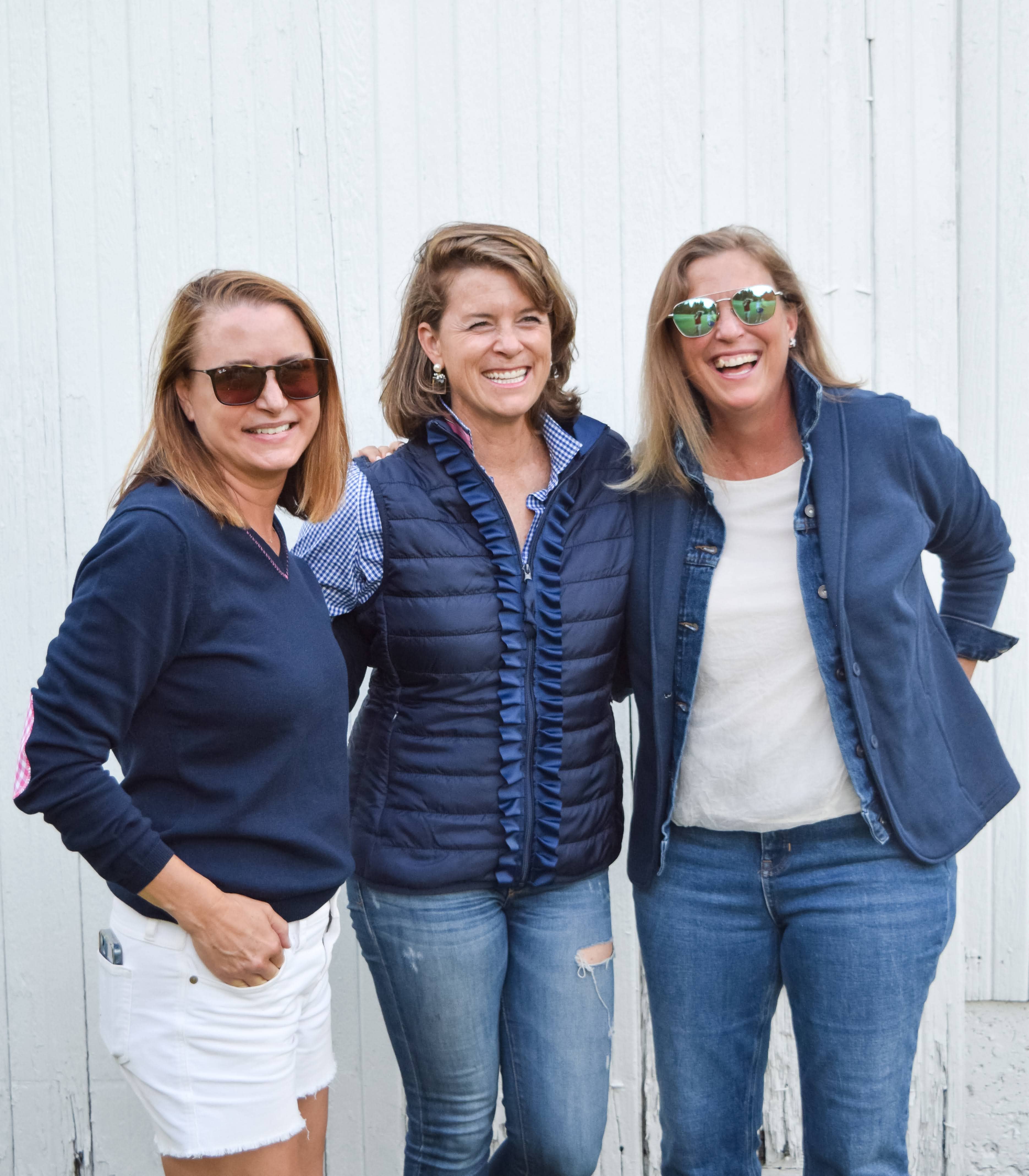 Bleu marine avec ruban à volants bleu marine Doudoune à volants Maggie May - Bleu marine avec ruban à volants bleu marine en vente sur Faire2