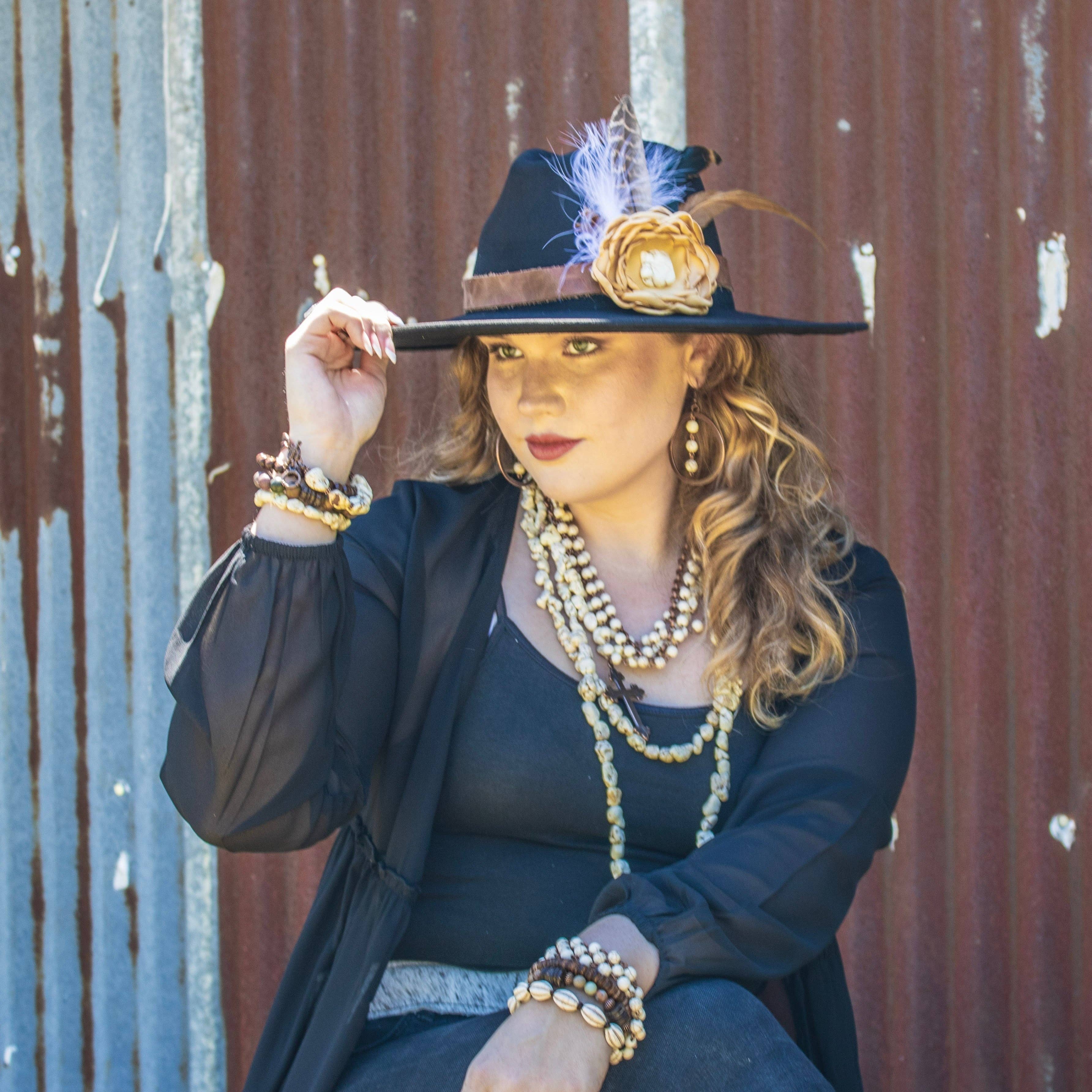 The Jewelry Junkie - Vendita all'ingrosso Collane di perline/perle - Collana a strati con perline boho in turchese bianco 254q5