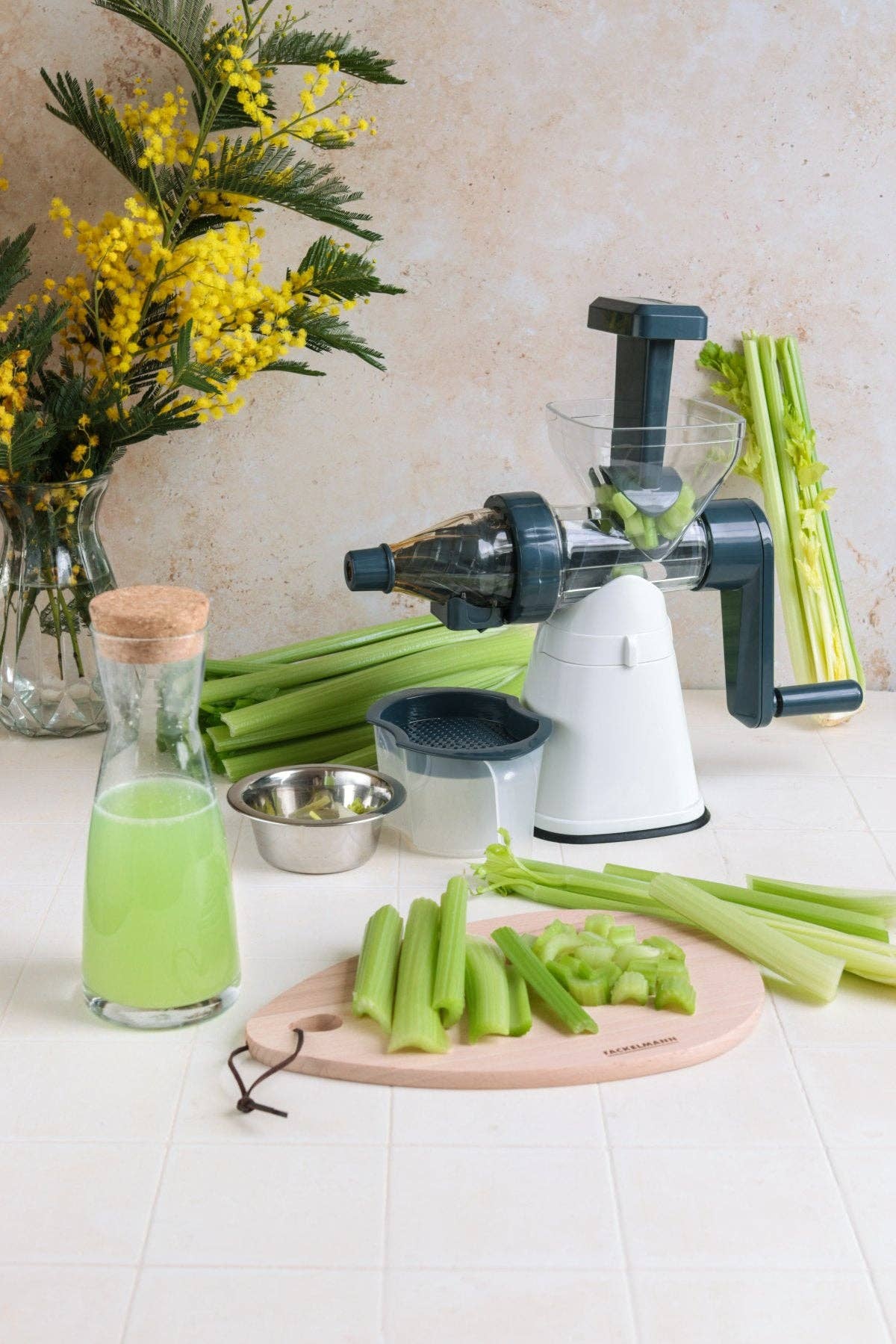 Fackelmann - Wholesale Cutting Board - FSC Fackelmann Eco Friendly Wooden Oval Chopping Board3