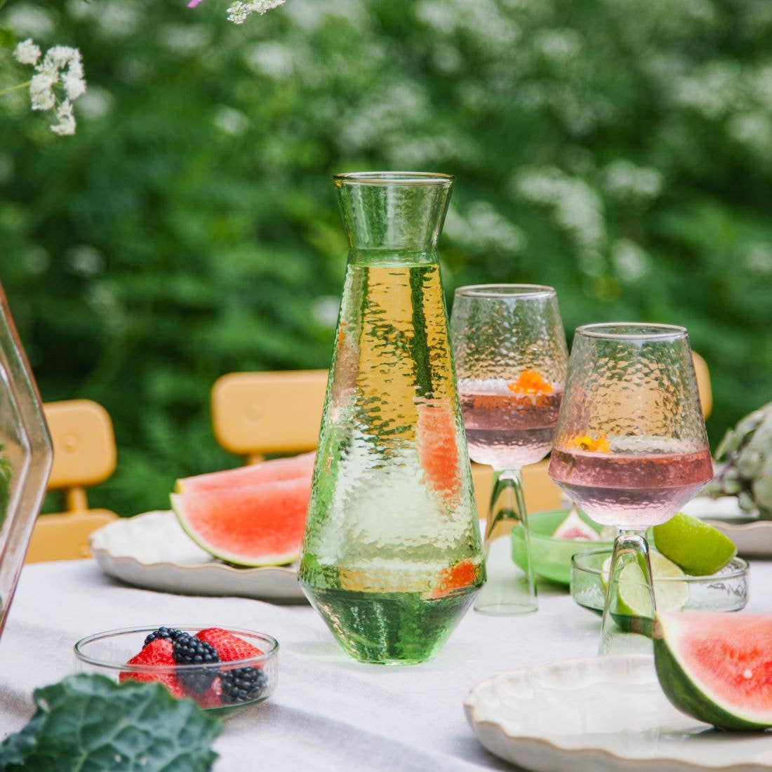 Brût Home and Glassware – Jarra por atacado – Carafe Claude verde de 1,1 litro - design moderno e funcionalidade clássica2