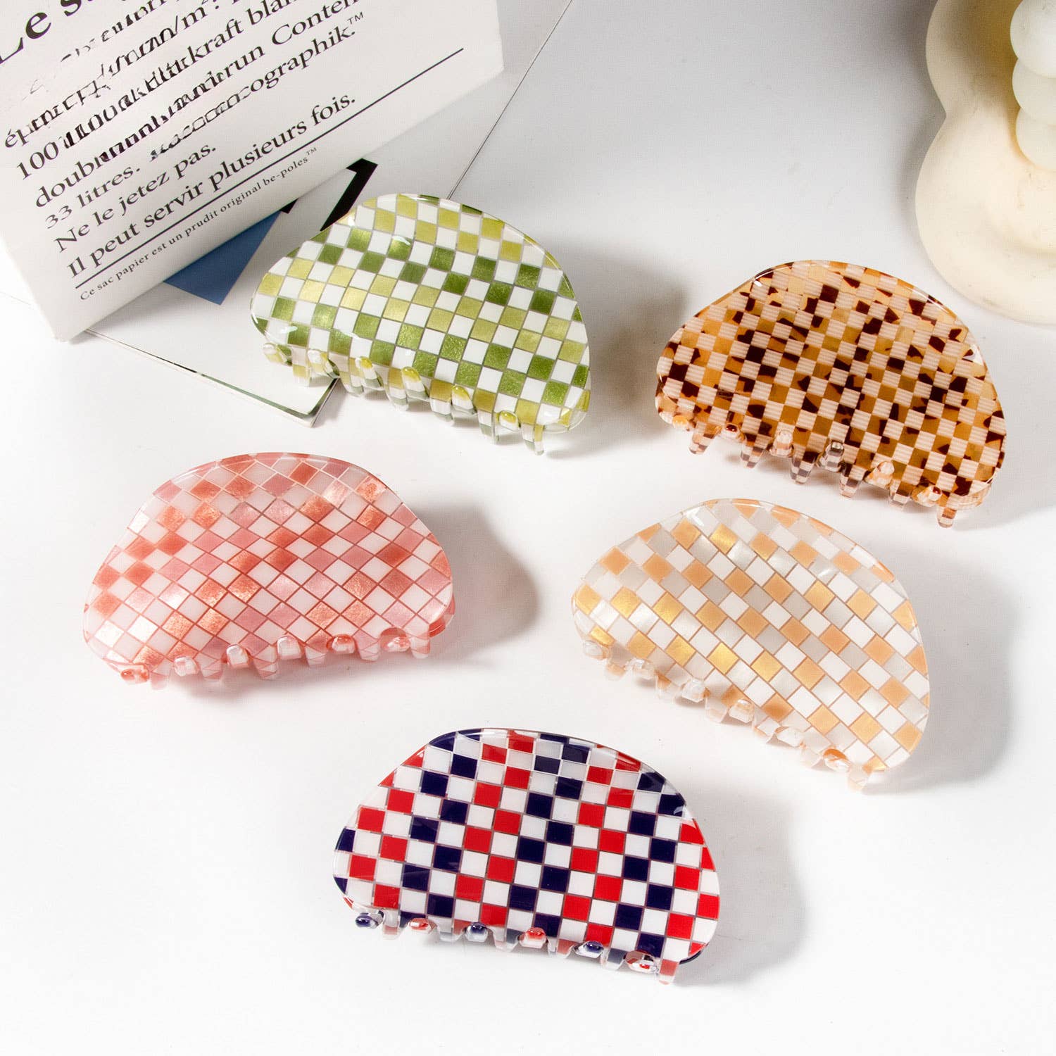 ACCITY - Wholesale Hair Clip - Women's - Checkerboard Acrylic Hair Claw Clip Half Round _CWAHA03264