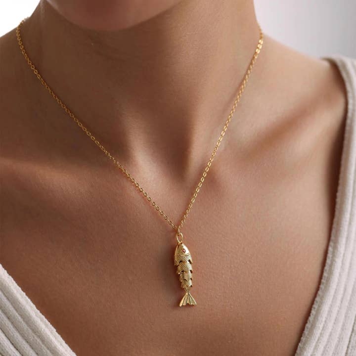 GOLD 18K STAINLESS STEEL TARNISH FREE FISH NECKLACE | 40NK9536 for wholesale on Faire1