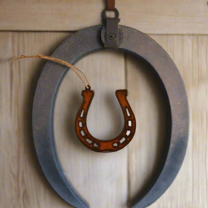 Universal Ironworks USA - Wholesale Ornament - Horseshoe Western Ornament